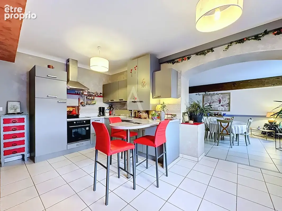 Ensemble immobilier à Longué aux multiples possibilités - photo 7