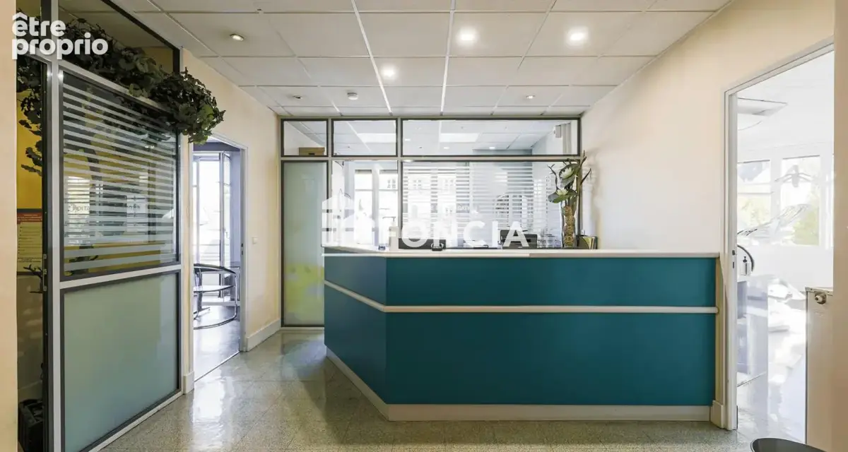  exclusivité foncia – voiron centre-ville – murs de cabinet dentaire - photo 7