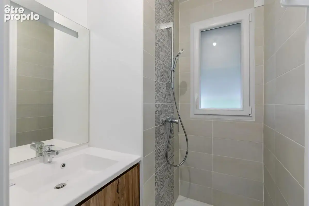 Maison avec jardin et garage - photo 10
