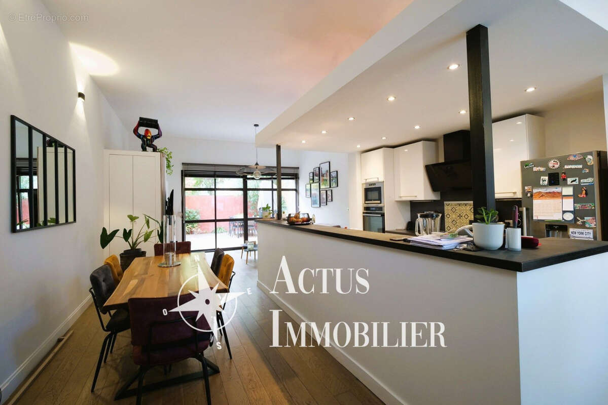 Maison à SALON-DE-PROVENCE