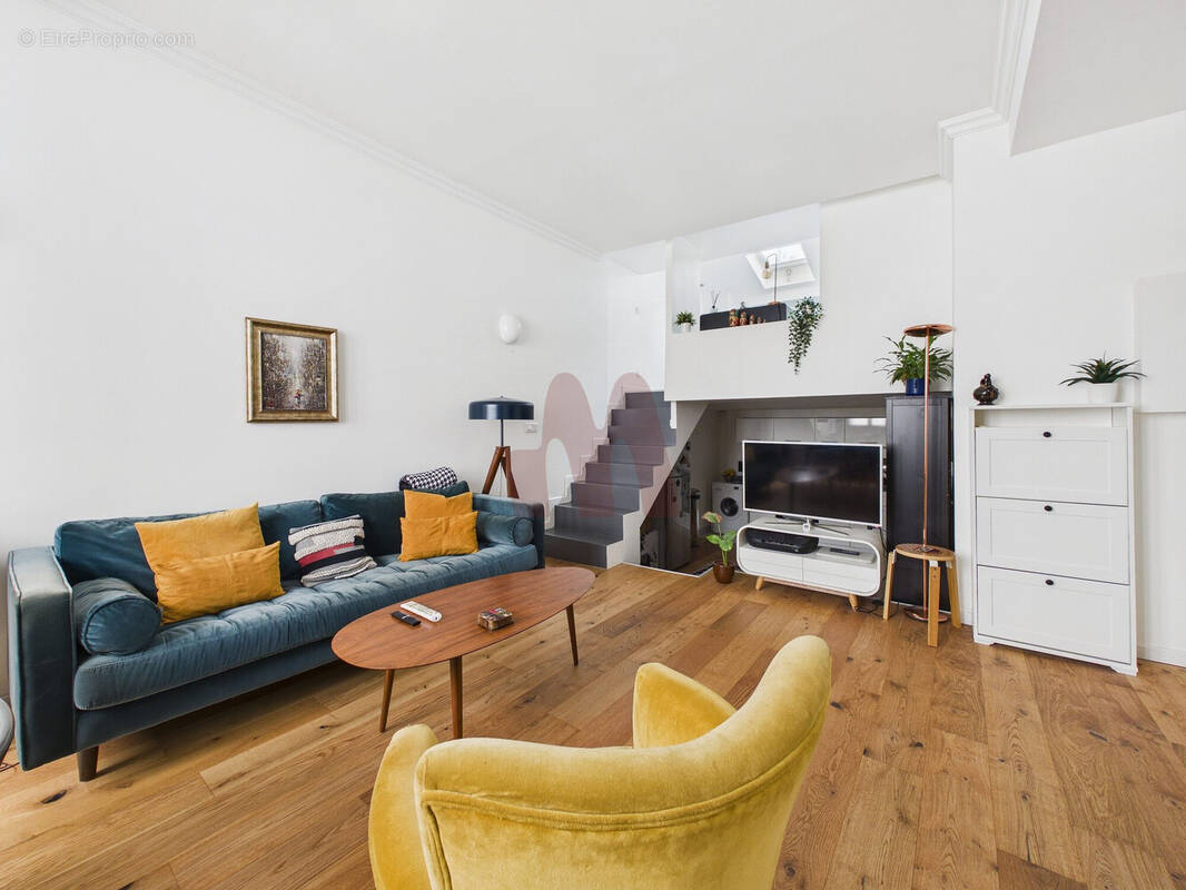 Appartement à PARIS-12E