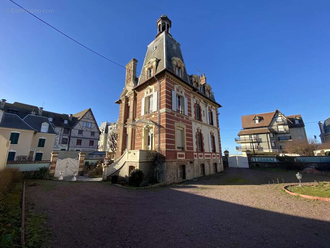 Maison à CABOURG