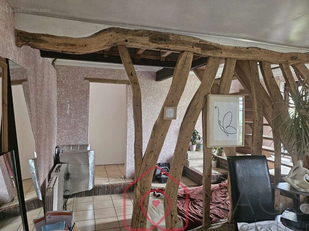 Maison à MONCHY-SUR-EU