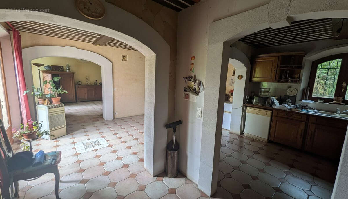 Maison à GONFARON