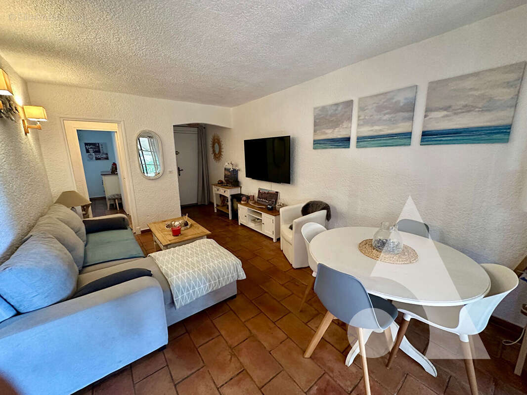 Appartement à LES ISSAMBRES