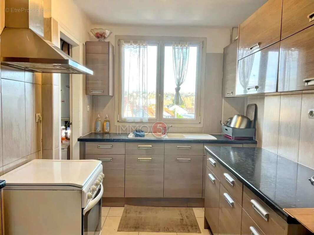 Appartement à VILLEMOMBLE