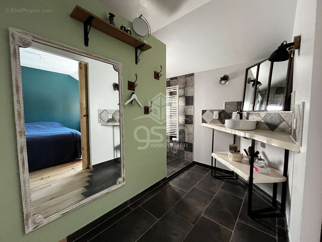 Maison 145 m² à Louans  - photo 6