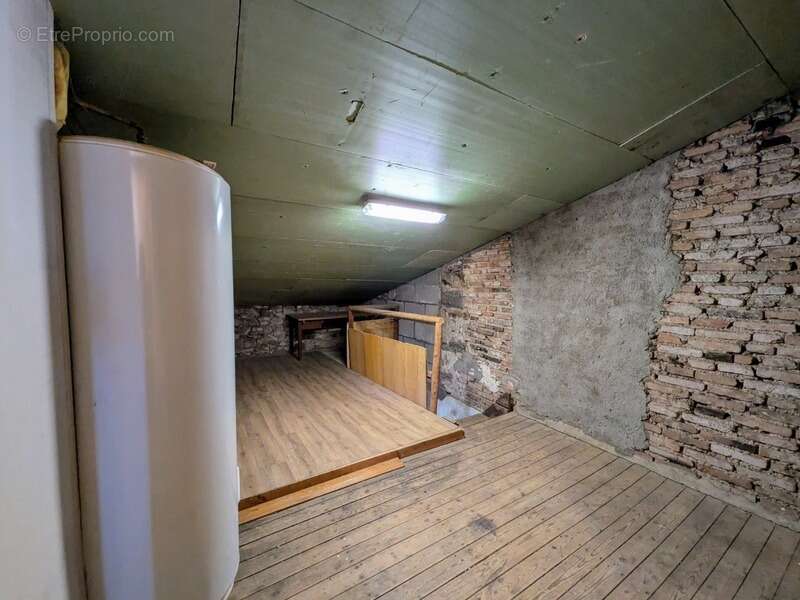 Maison à LES CERQUEUX