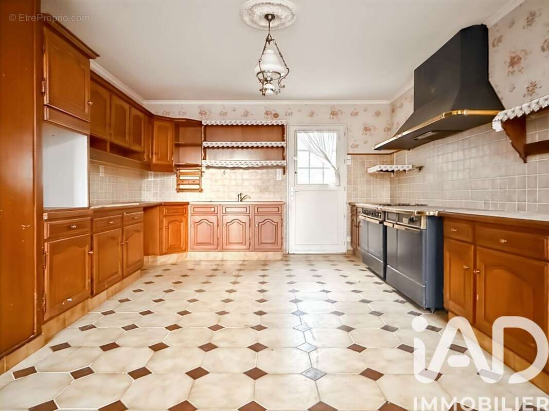 Photo 5 - Maison à BAZOCHES-LES-BRAY