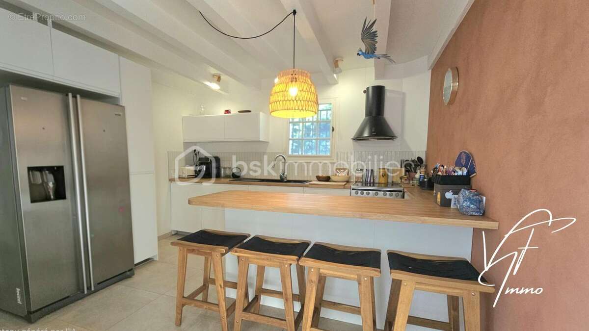 Maison à SIX-FOURS-LES-PLAGES