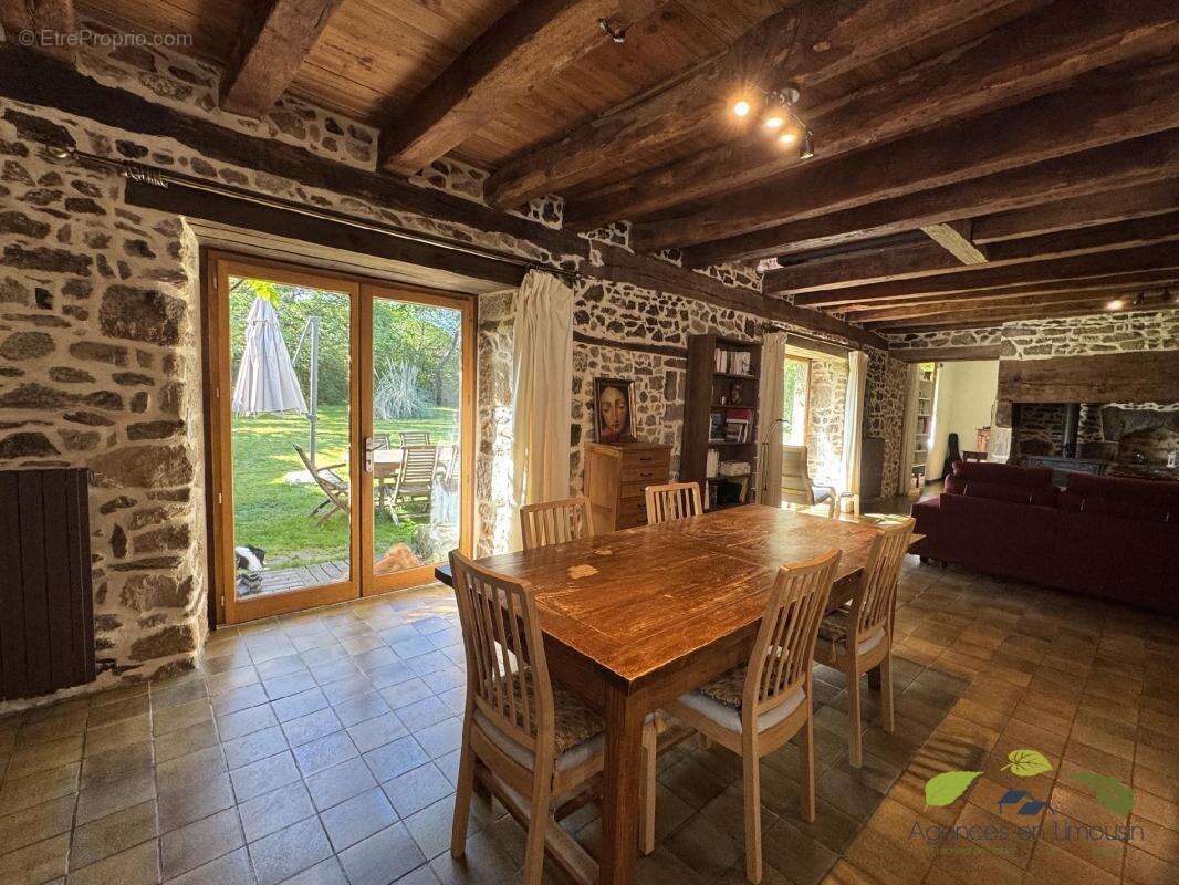 Maison à CHAMBERET