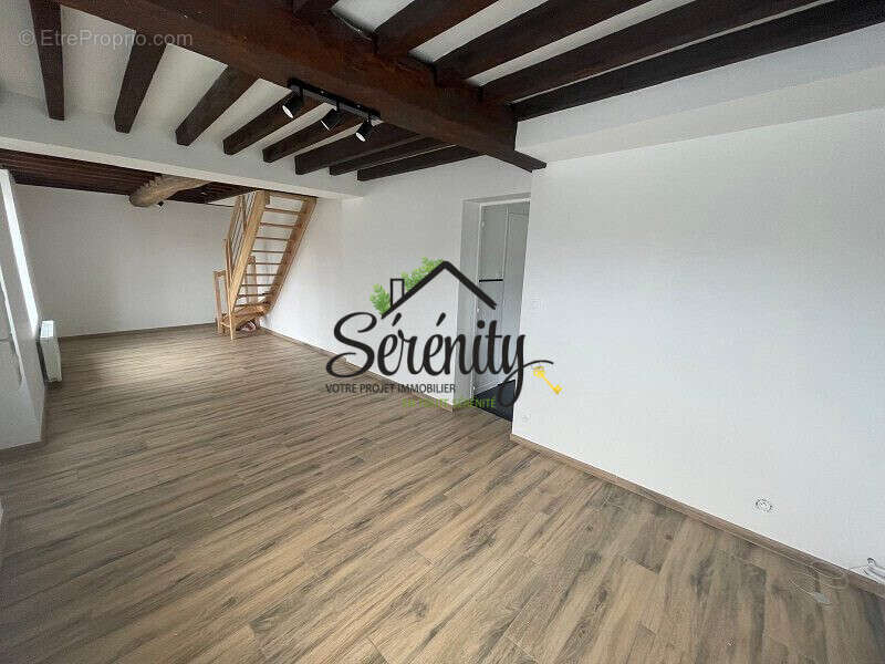 Maison à HOUPLIN-ANCOISNE