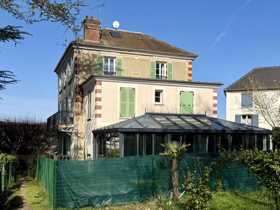 Appartement à COULOMMIERS