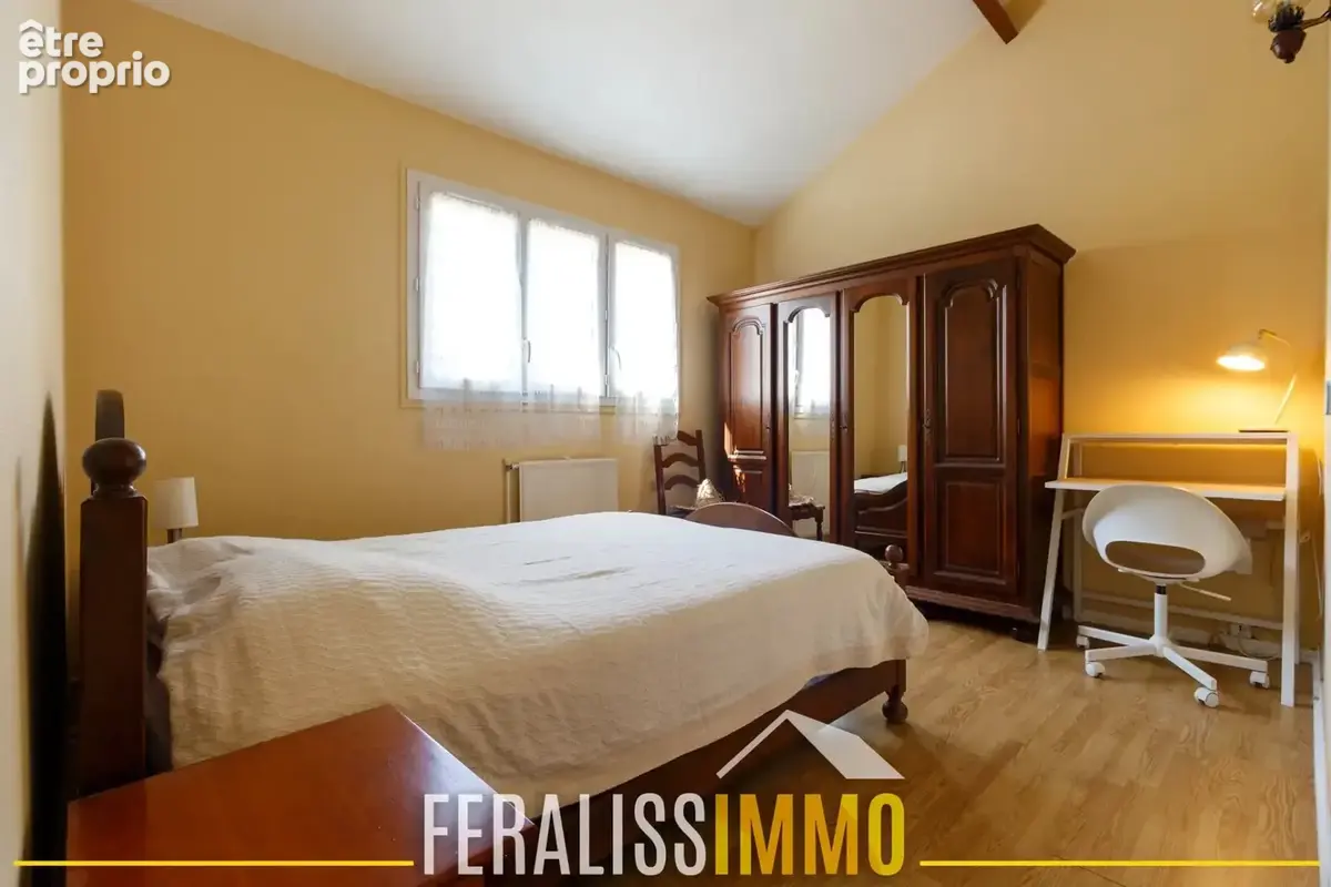 Agréable maison avec 3 spacieuses chambres à l'étage - photo 9