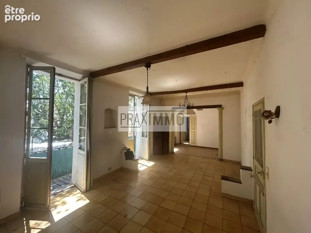Appartement 3 pièces 105 m² à vendre à Frejus (83600) - photo 2