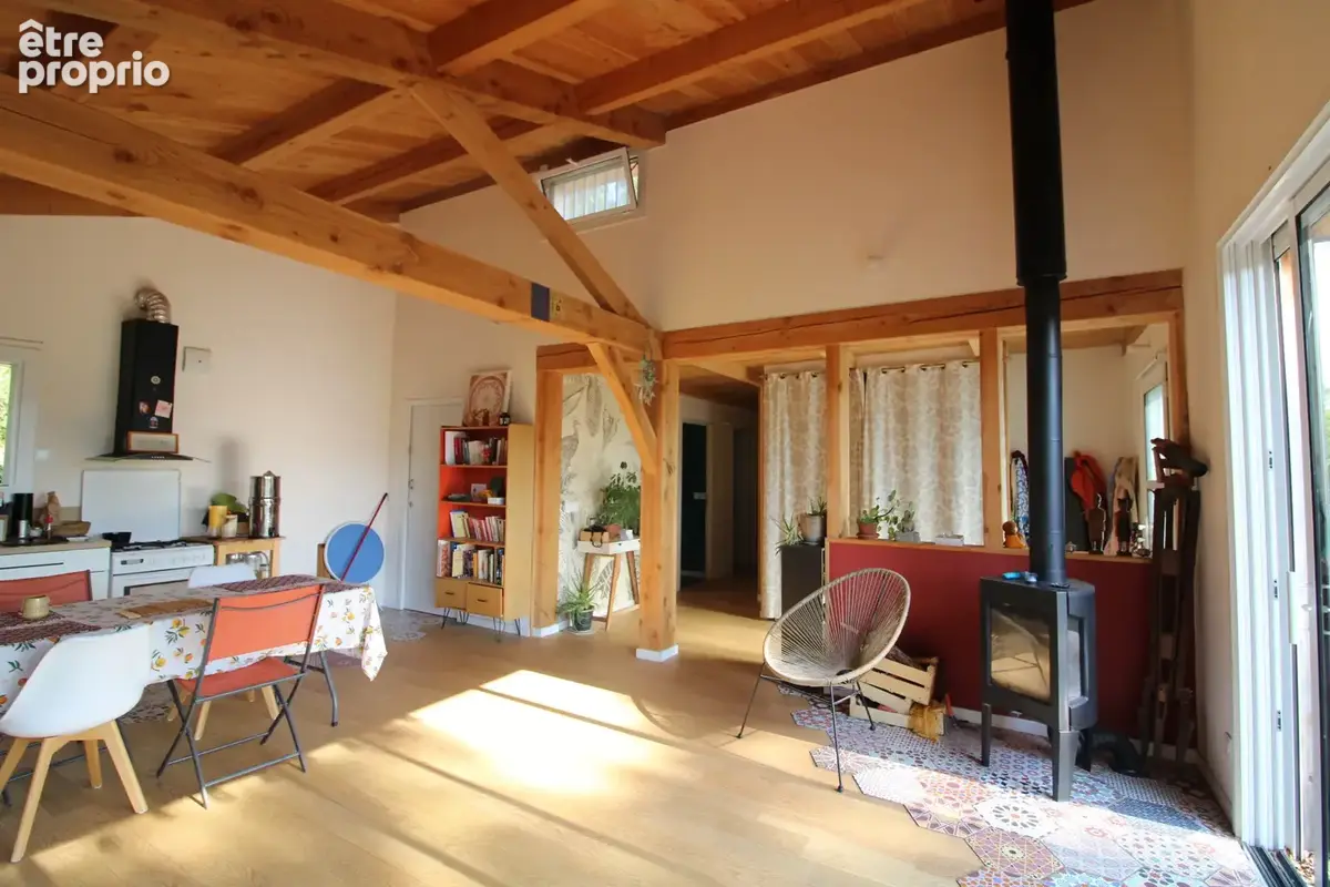Ravissante maison en bois. vue degagee et environnement preserve. - photo 17