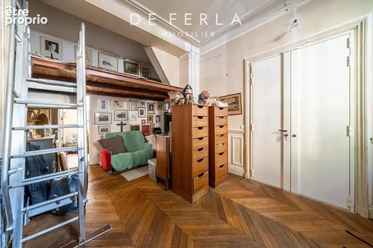 Studio à rénover avec mezzanine - Place Maubert/Boulevard Saint-Germain - photo 4