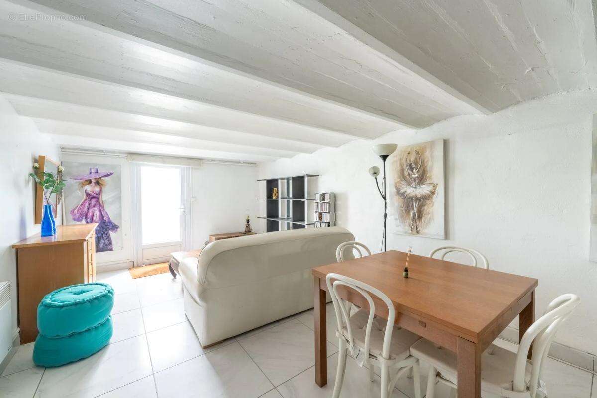 Maison à PONTOISE