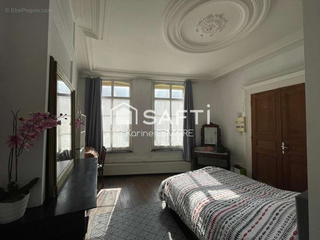 Photo 2 - Appartement à AVESNES-SUR-HELPE