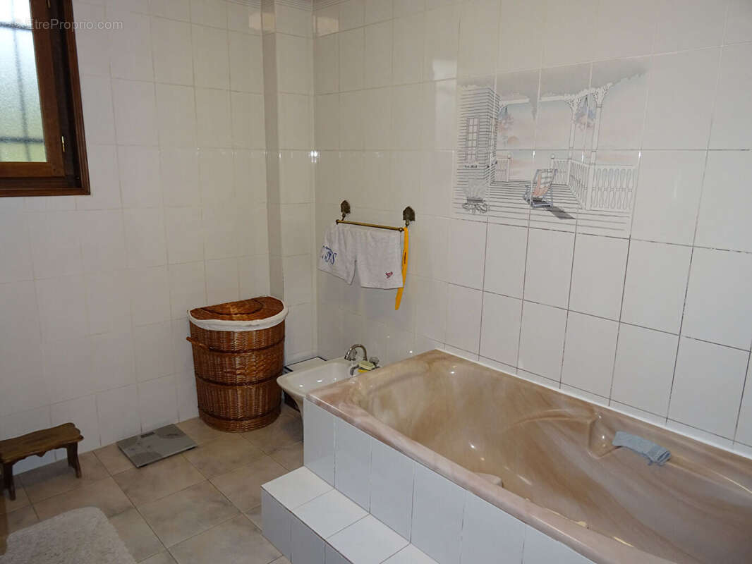 Maison à SAINT-DENIS-D&#039;AUTHOU