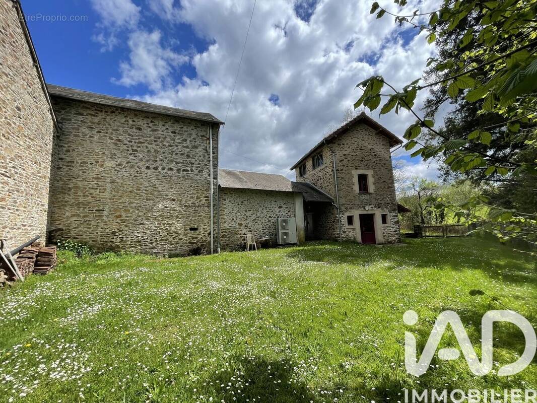 Photo 1 - Maison à NEUVIC-ENTIER