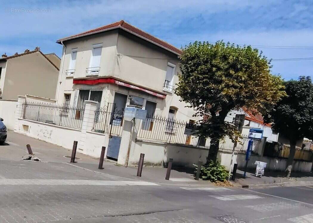 Appartement à VILLENEUVE-LE-ROI