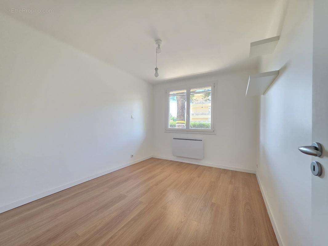 Appartement à SANARY-SUR-MER