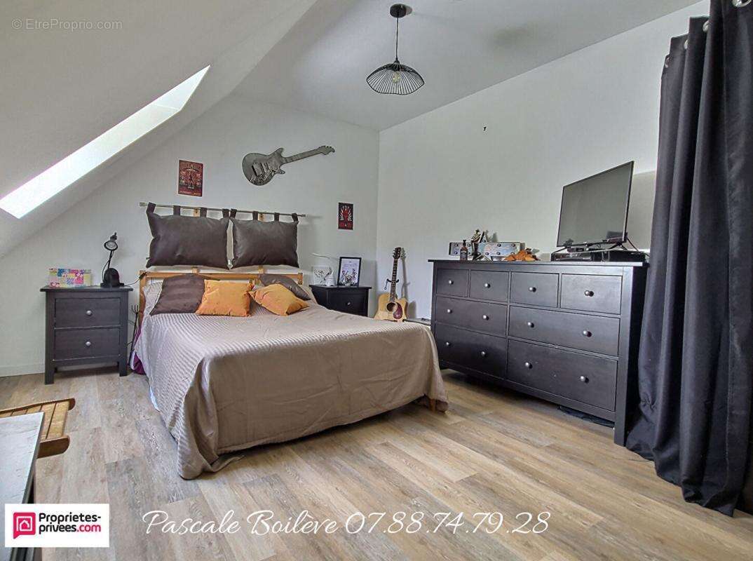 Maison 4 chambres - La breille les PIns (49390) - photo 10