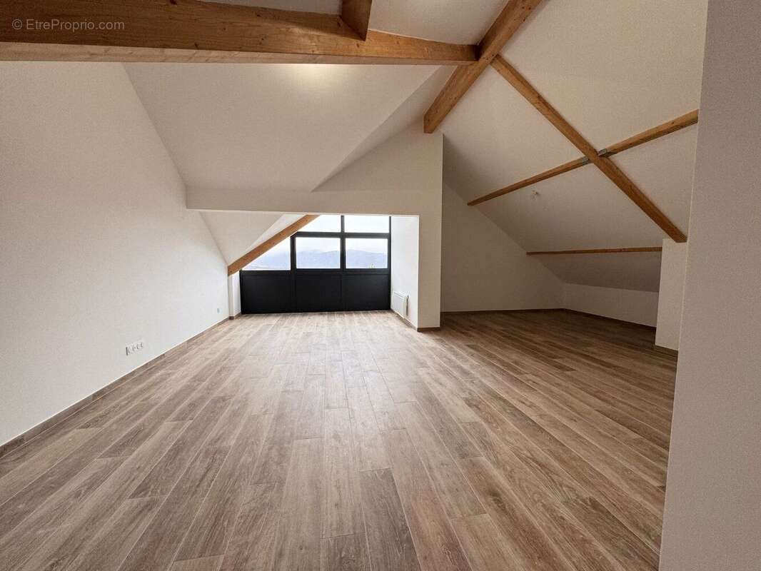 Appartement duplex 4 pieces avec garage - photo 2