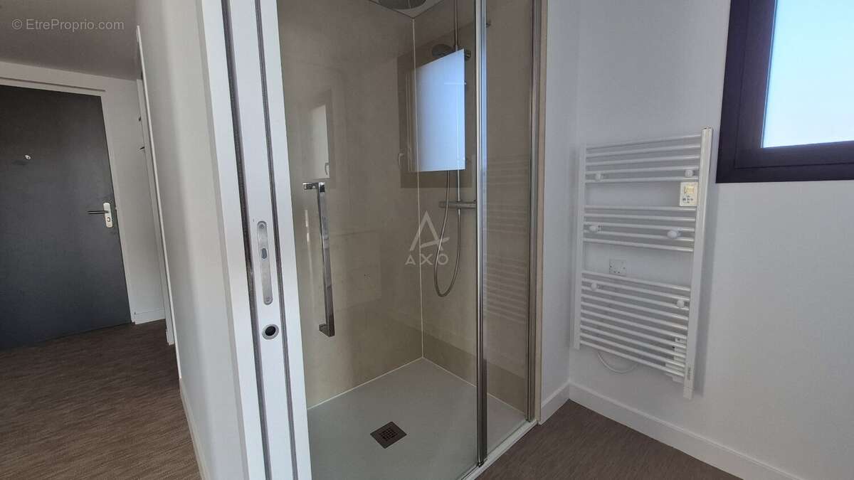 Appartement d'exception T3 avec terrasse vue mer. - photo 9