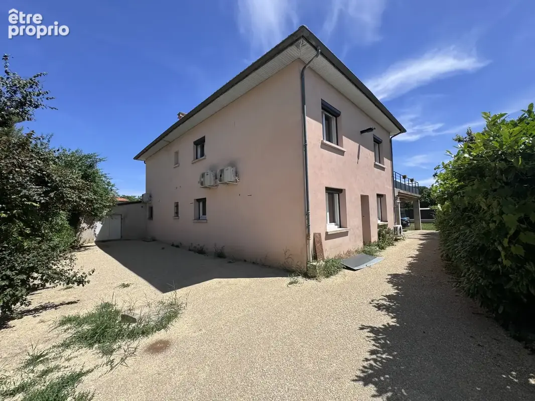 Beaumont les valence - maison 9 pieces / 5 chambres de 174 m2 - photo 22