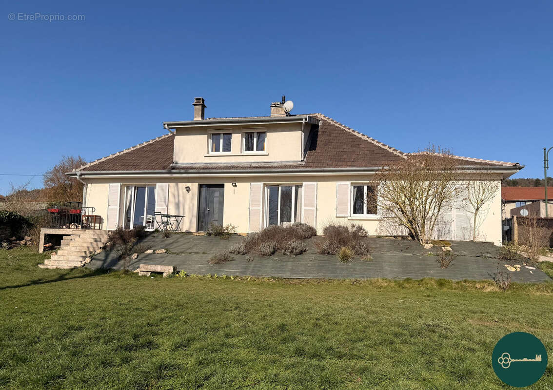 Maison à ECROUVES