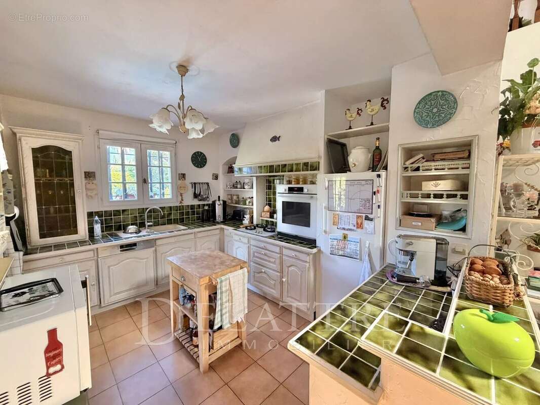 Maison 120 m² à Opio  - photo 9