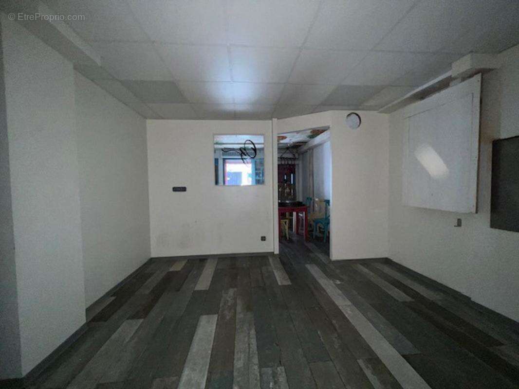 Commerce à FORT-DE-FRANCE