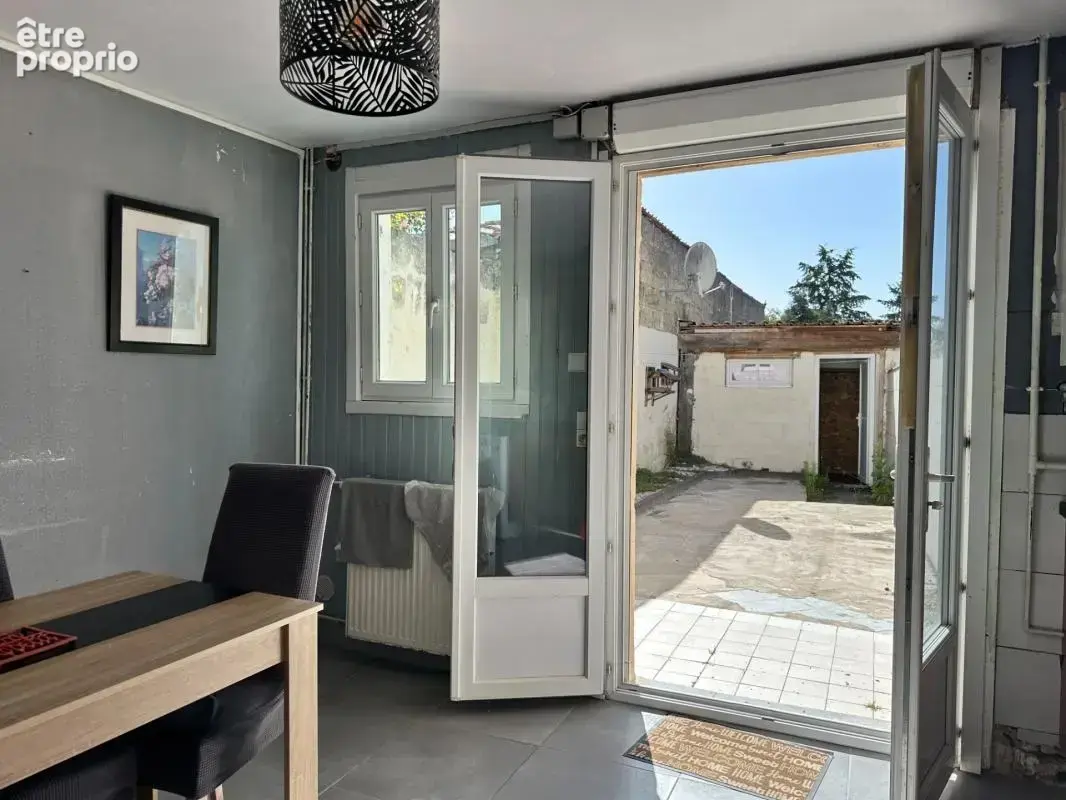 IDEAL PREMIER ACHAT ; maison de ville avec extérieur et dépendance aménageable - photo 3