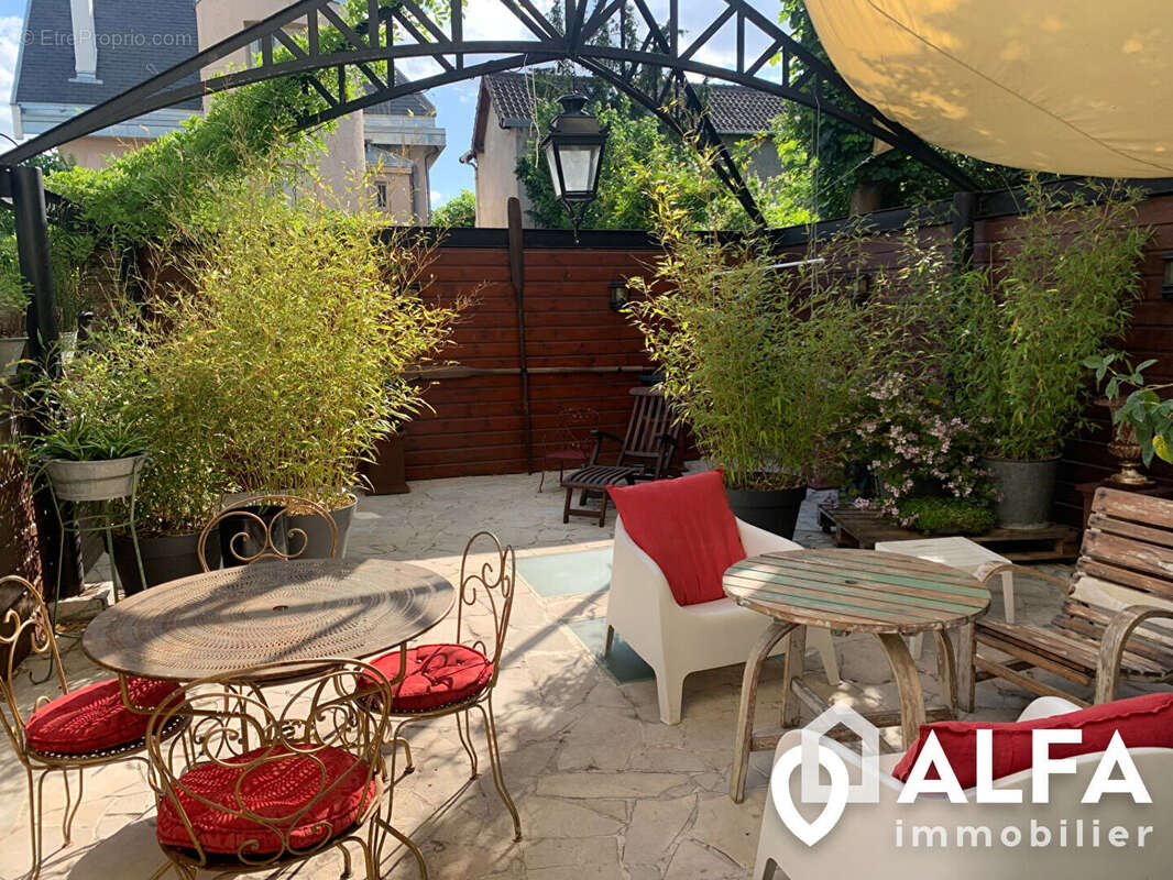 Maison à ENGHIEN-LES-BAINS