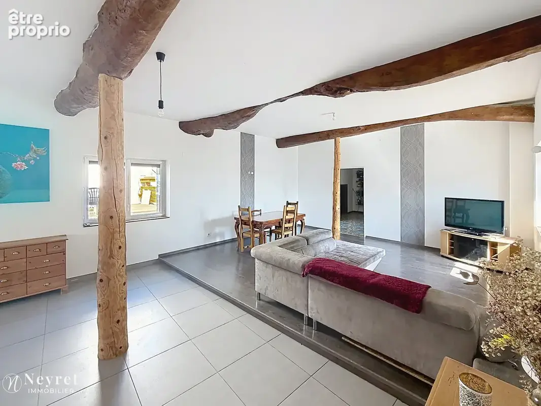Maison de village en pierre   env. 180 m2   4 chambres   garage 36m2 - photo 5