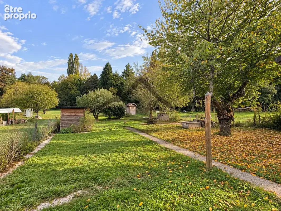 Appartement à ALBENS