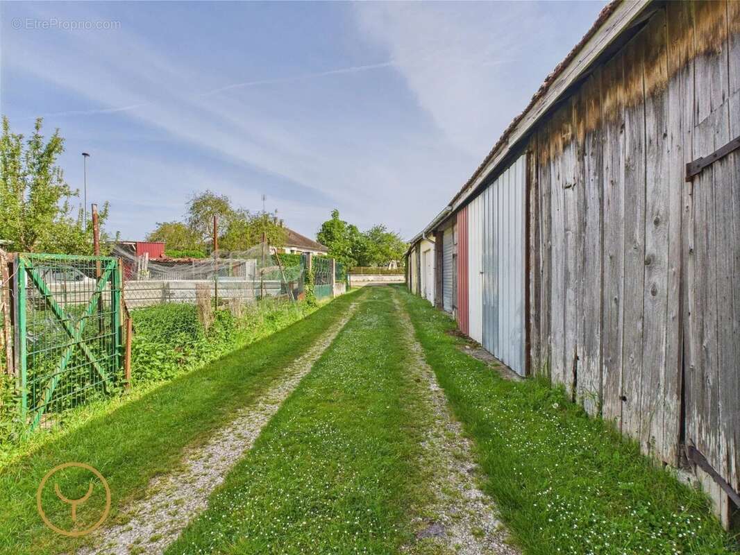 Maison à PLANCY-L&#039;ABBAYE