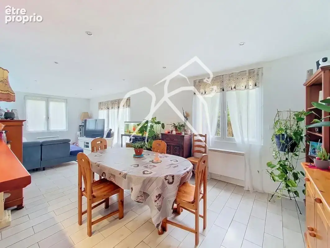 Maison individuelle sur sous-sol  3 chambres poss.4  116m²  CHARLEVAL - photo 2