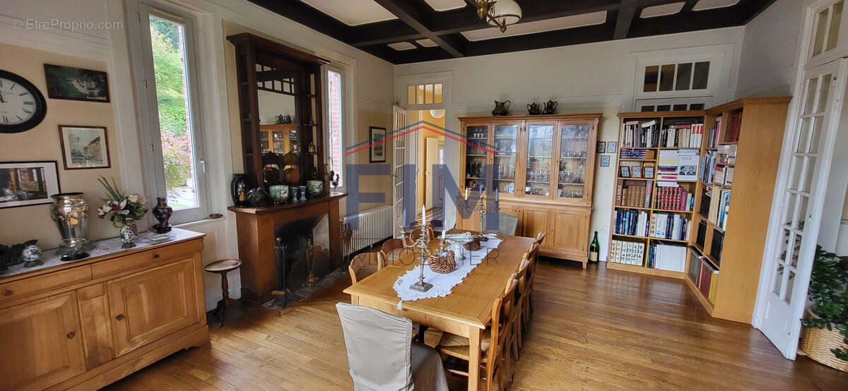 Maison à ROUXMESNIL-BOUTEILLES