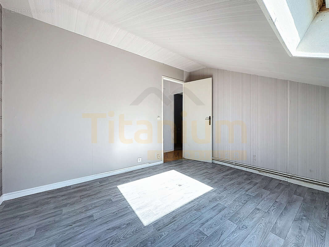 Appartement à SAINT-CLAIR-SUR-EPTE