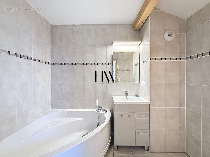 Appartement à ARCHAMPS