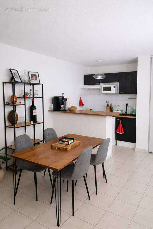 Appartement à LEZIGNAN-CORBIERES