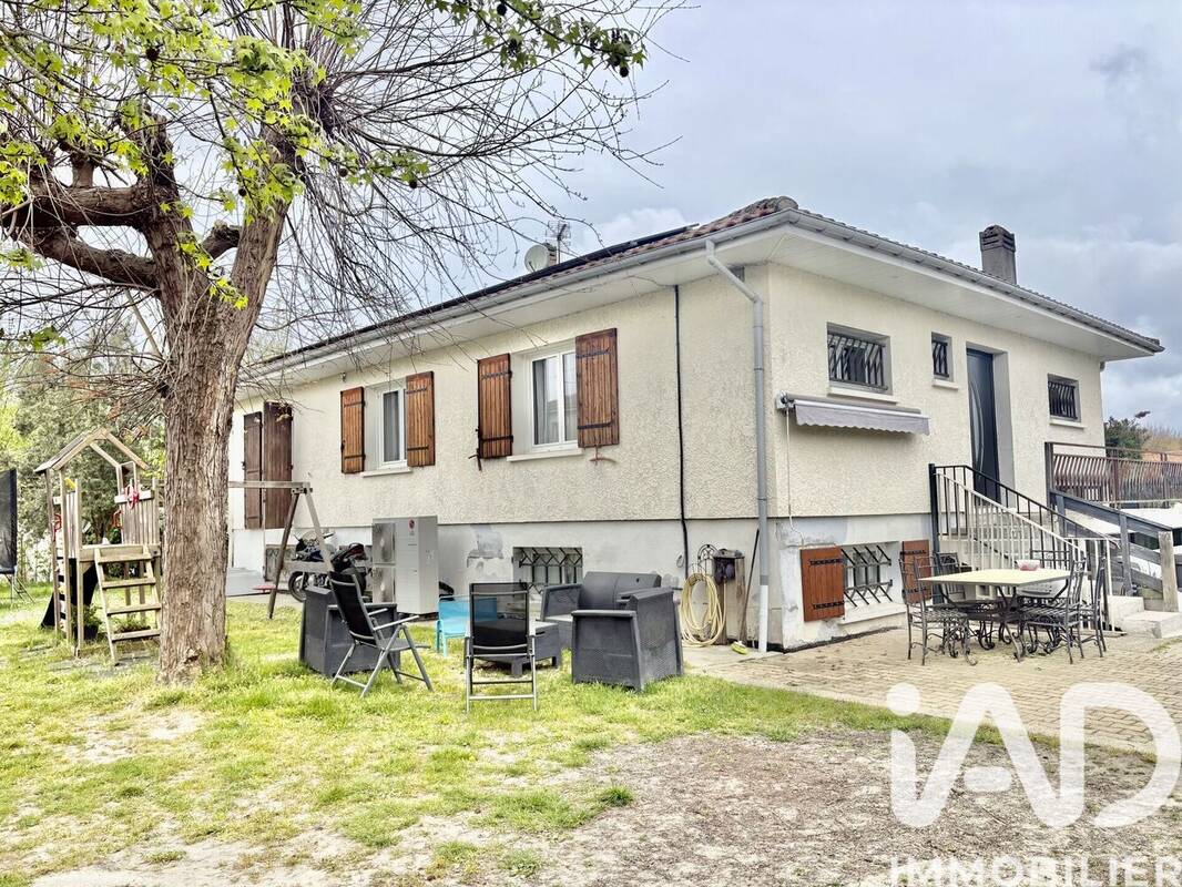 Photo 1 - Maison à LE TAILLAN-MEDOC