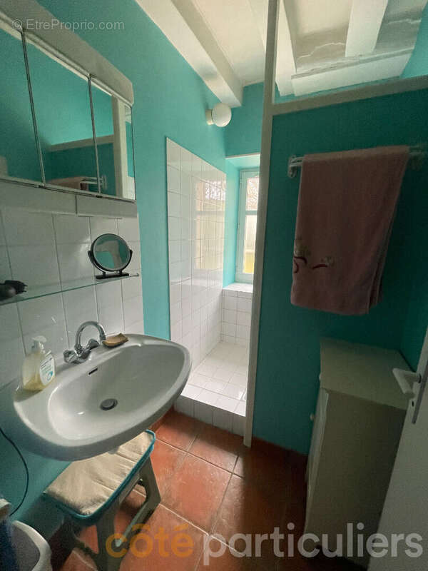 Maison à SAINT-ELOY-D'ALLIER