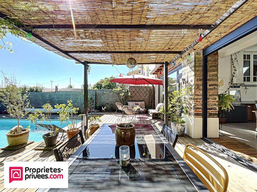 Maison à SAINT-SULPICE