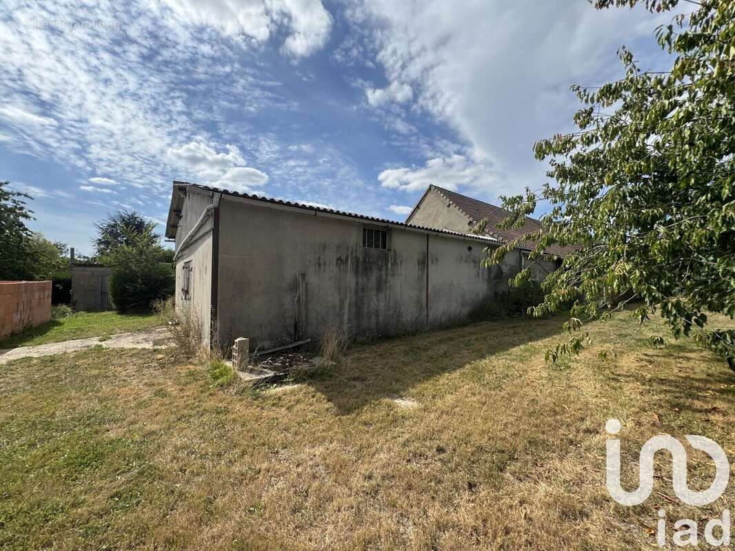 Photo 5 - Maison à HOUDAN