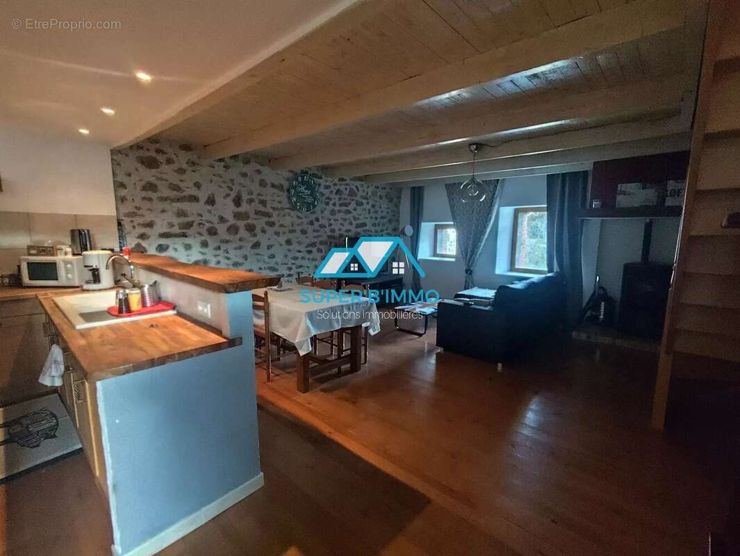 Maison à CHAVANIAC-LAFAYETTE