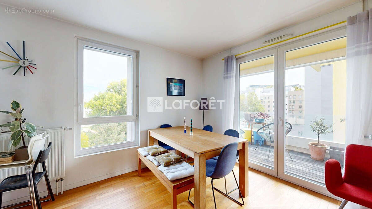 Appartement à NANTERRE